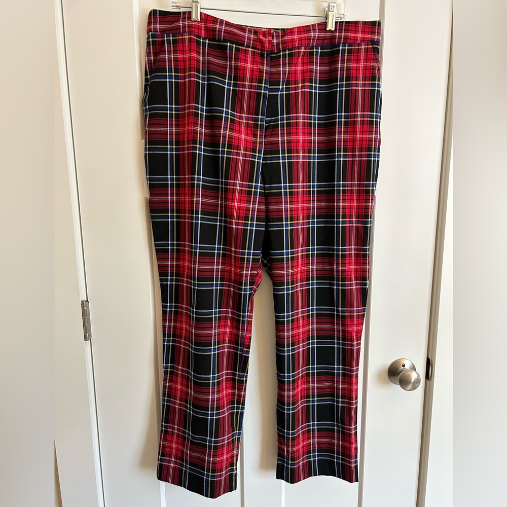 Classic plaid dress pants. Never worn but tags removed.